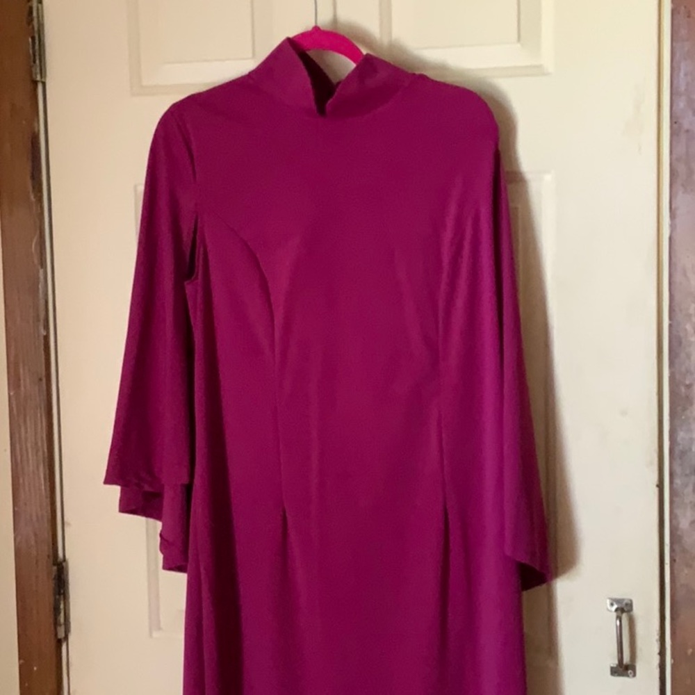 Dress - Picture 2 of 5